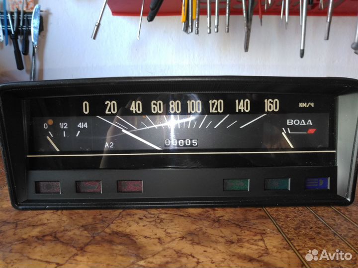 Щиток приборов ваз 21011