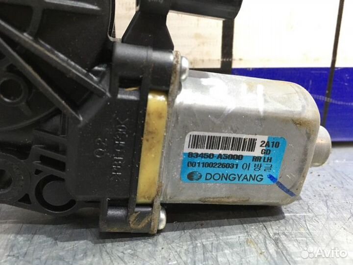 Моторчик стеклоподъемника задний левый Hyundai I30