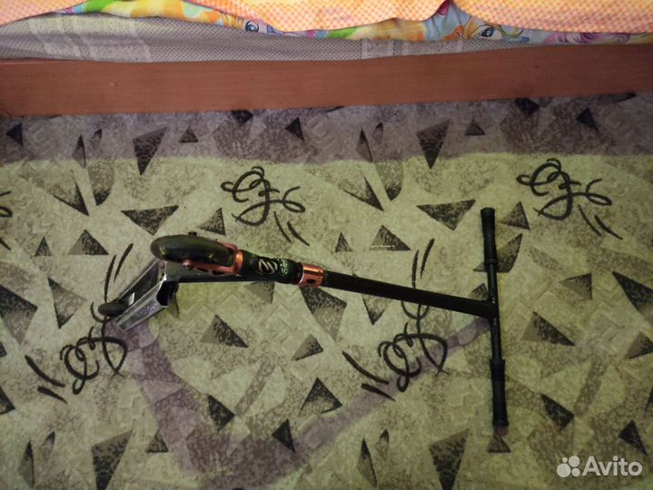 Трюковой самокат