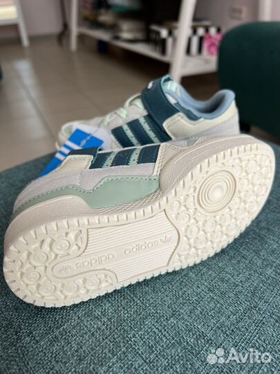 Кроссовки детские adidas