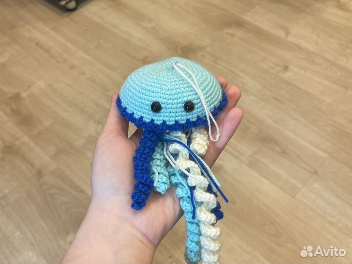 Медуза, ручная работа