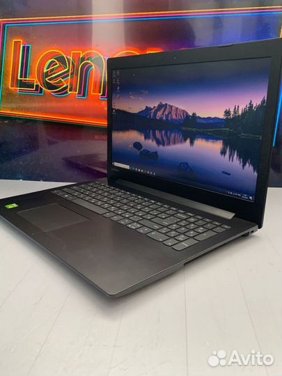 Шустрый ноутбук Lenovo (1258 Н)