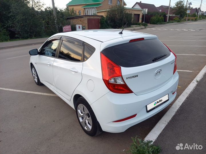 Hyundai Solaris 1.4 AT, 2015, 87 000 км