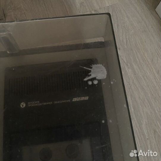 Проигрыватель с колонками 