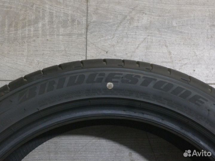 Bridgestone Potenza S001 255/40 R18 95Y