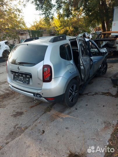 Рено дастер по запчастям на разбор