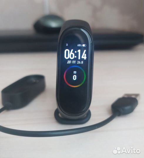 Часы Mi Band 4
