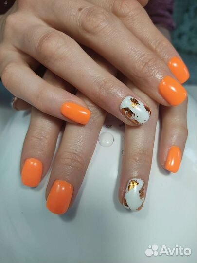 Маникюр, педикюр в уютной студии