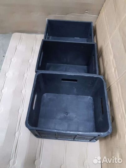 Молочные ящики