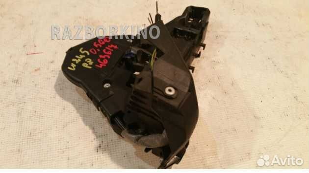 Механизм ручки передней правой двери