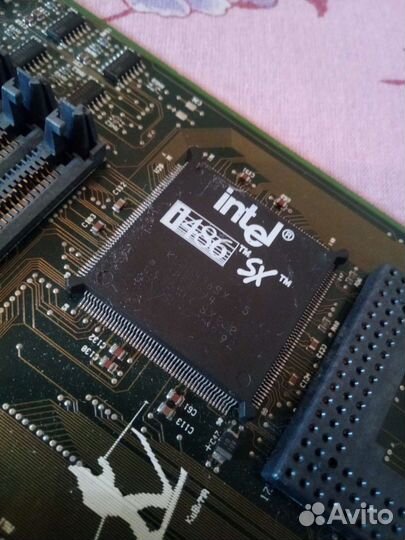 Видео, Старинная материнская плата