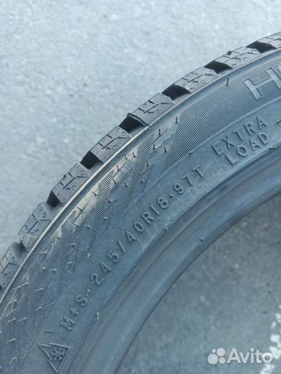 Nokian Tyres Hakkapeliitta 10 245/40 R18
