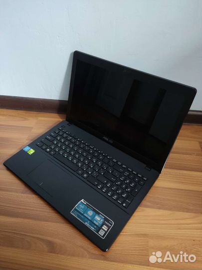 Asus 4 ядра geforce 920m 2гб 4гб озу