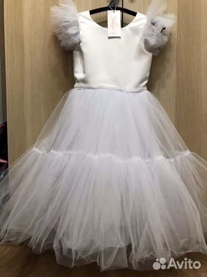 Платье для девочки 140р