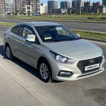 Hyundai Solaris 1.6 AT, 2017, 82 000 км, с пробегом, цена 1 355 000 руб.