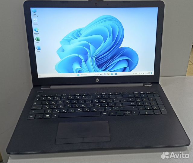 Ноутбук HP Pavilion 15 в идеальном состоянии