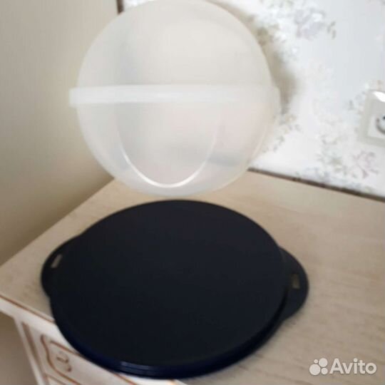 Тортница Tupperware