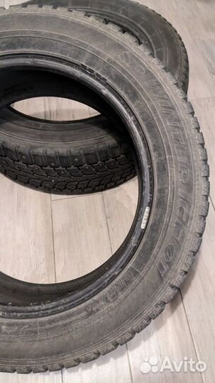 Dunlop SP Winter Ice 01 215/60 R17 96T