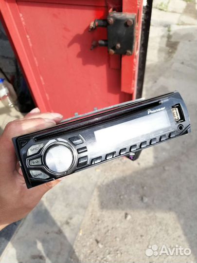 Магнитола Pioner