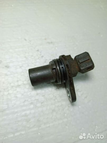 Датчик положения распредвала