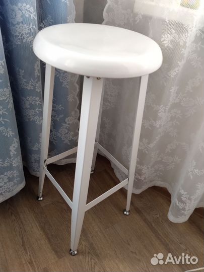 Стул барный