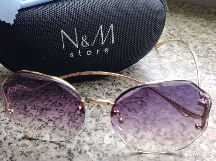 Солнцезащитные очки новые