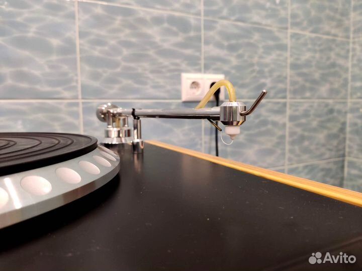 Мойка виниловых пластинок на машине Keith Monks