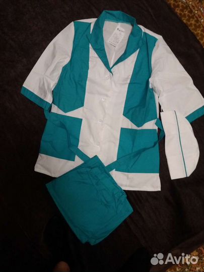 Медицинский костюм женский