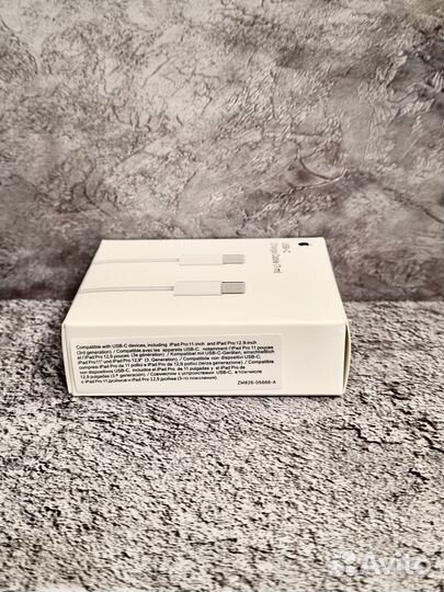 Кабель Apple Type-C to Type-C 1 метр (новый)