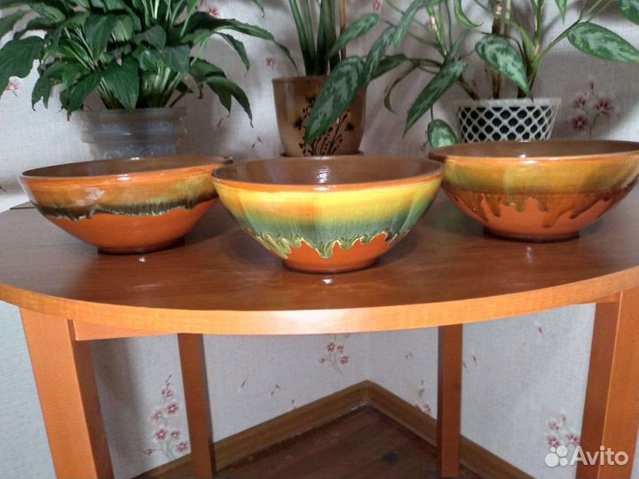 Салатник глиняный