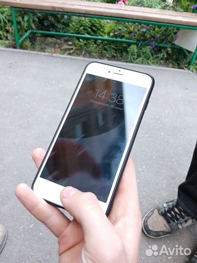 Телефон iPhone 6s plus