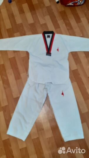 Кимоно для тхэквондо 150 Khan