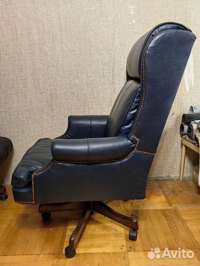 Кресло кожаное руководителя США