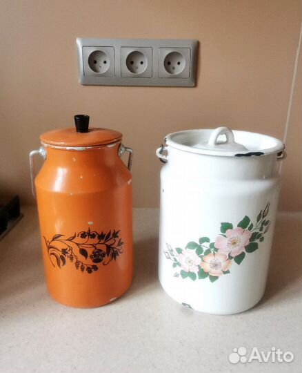 Кастрюли, бидоны, ведро. Разные