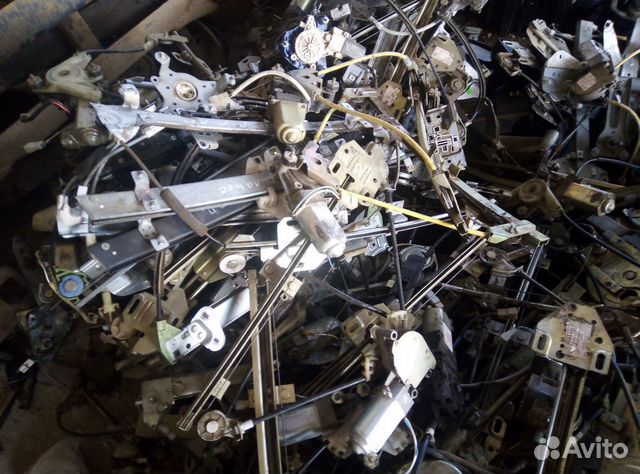 Стеклоподъемники электро и механические. в нал