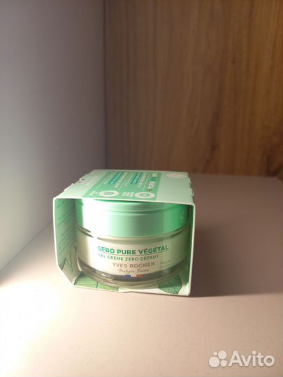 Yves Rocher Крем матирующий Sebo pure vegetal