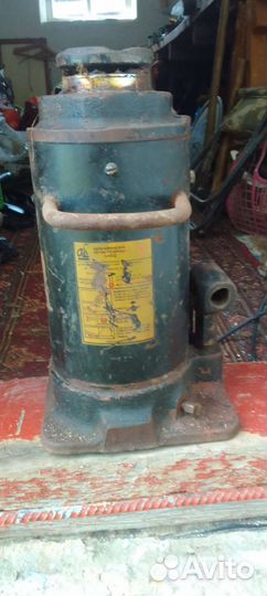 Домкрат 40тонн