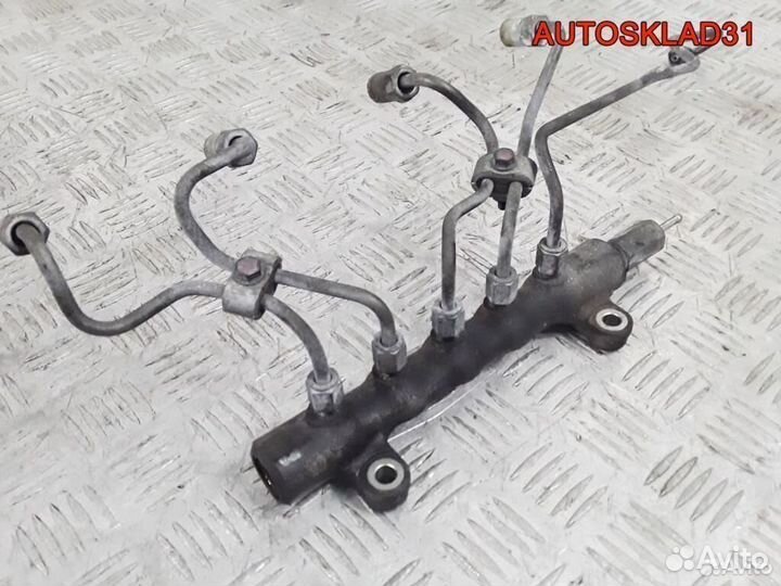 Рейка топливная Toyota Corolla Verso 2,2 TD 2adftv