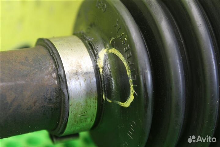 Привод передний правый Mitsubishi Mitsubishi GA4W