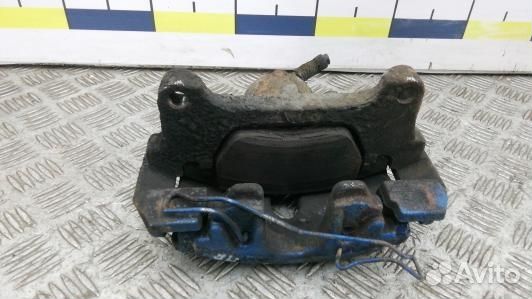 Суппорт тормозной передний правый volkswagen passa