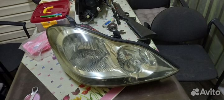 Фары Тайота Ипсум Асм 21