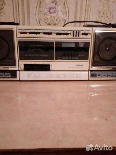 Продам кассетный магнитофон toshiba
