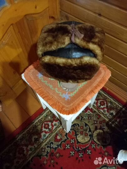 Мужская шапка