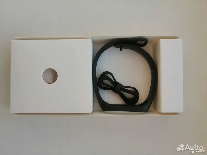 Фитнес-трекер Xiaomi Band 4