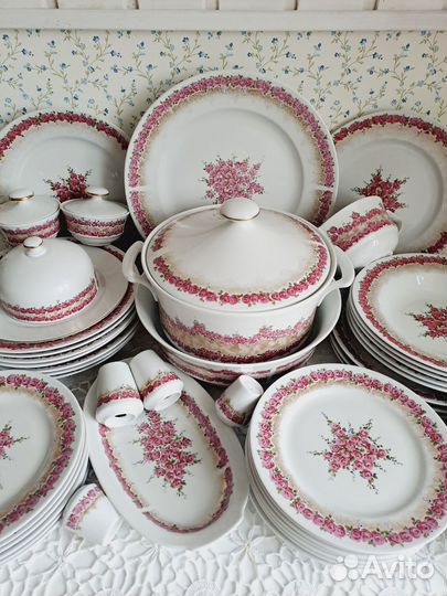 Сервиз столовый Ильменау Розочки, фарфор ГДР