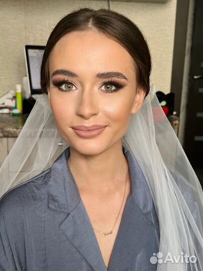 Макияж и прическа