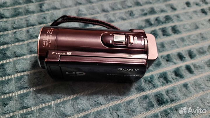 Видеокамера Sony hdr-cx110e