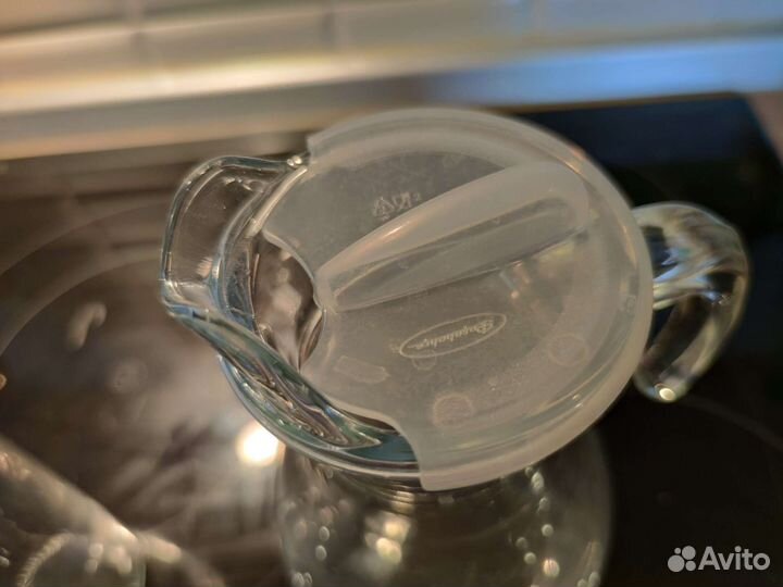 Кувшин для воды и бутылка для масла