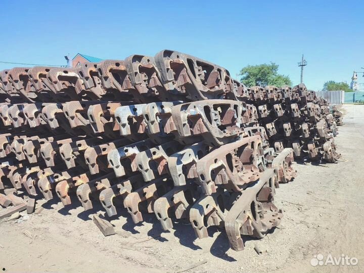 Боковые рамы Надрессорные балки