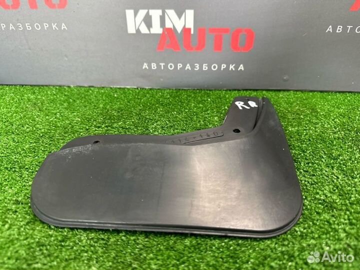 Брызговик задний правый Kia Rio X 1.6 G4FG 2021